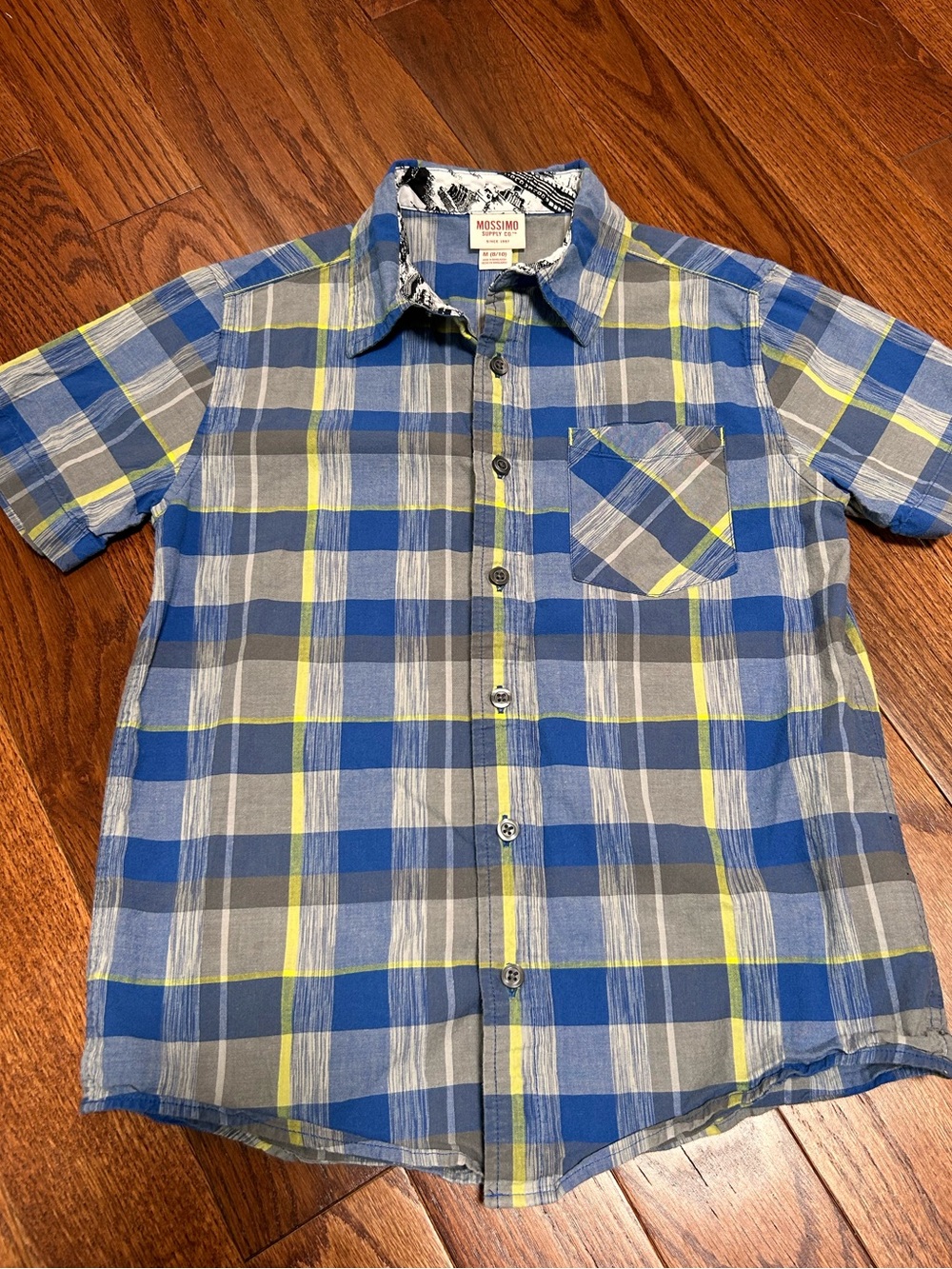 Mossimo Supply Co. Short Sleeve Blue Plaid Button-Up Shirt size m (8/10)